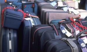 چمدان دست: قوانین و راهنمایی های حمل و نقل