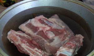 Rețetă pas cu pas pentru beshbarmak din carne de vită Cum să gătești beshbarmak din carne de vită