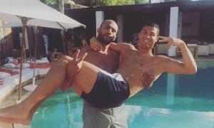 Cristiano Ronaldo, starul Team PokerStars Sports, nu este homosexual Ronaldo Cristiano a recunoscut că el